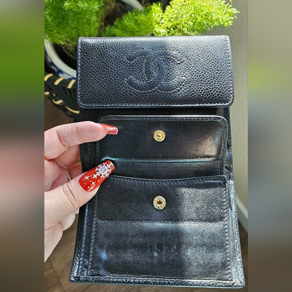 CHANEL Porte Bil Mon Caviar Leather Bifold Wallet - Picture 8 of 14